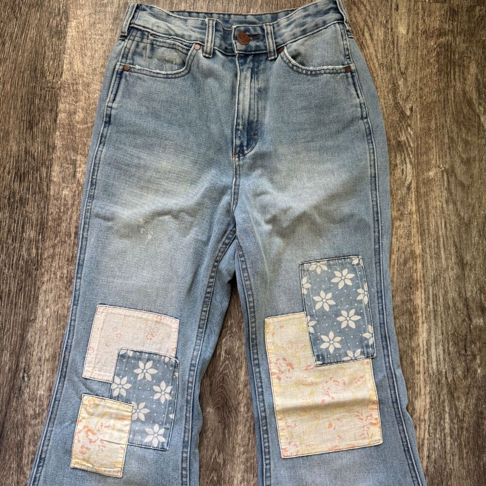 Wrangler x Billabong Womens Bell Bottom Jeans Blue Patchwork Denim- size 26 - Picture 10 of 10